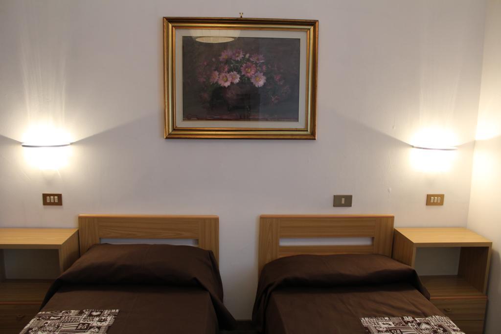 Appartement In centro a Saint Vincent Extérieur photo
